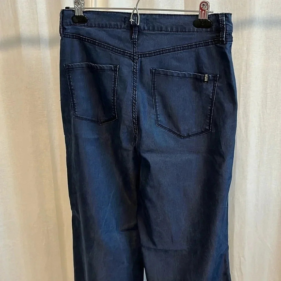 BUFFALO Vertigo Ultra High Rise Super Wide Stretch Denim Jeans, Size 29 - Picture 4 of 12